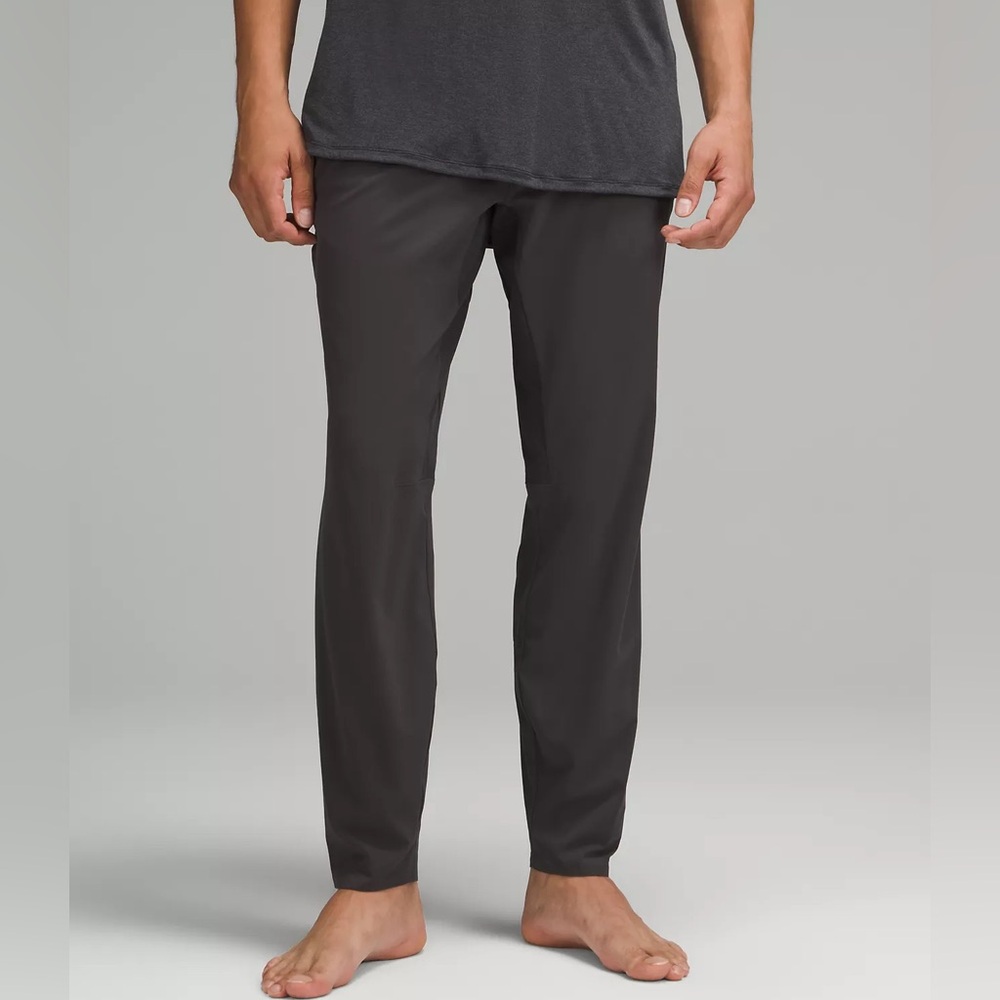 Lululemon In Mind Pants 30" Mens Joggers In Graphite Grey Size Medium EUC